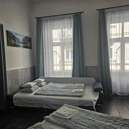 D3 Basilica Luxury Spacious Free Parking For 1 Car Будапеща Екстериор снимка