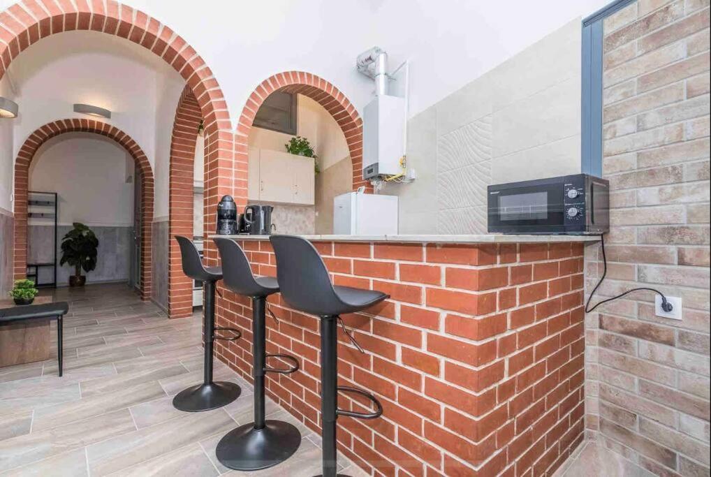 D3 Basilica Luxury Spacious Free Parking For 1 Car Будапеща Екстериор снимка