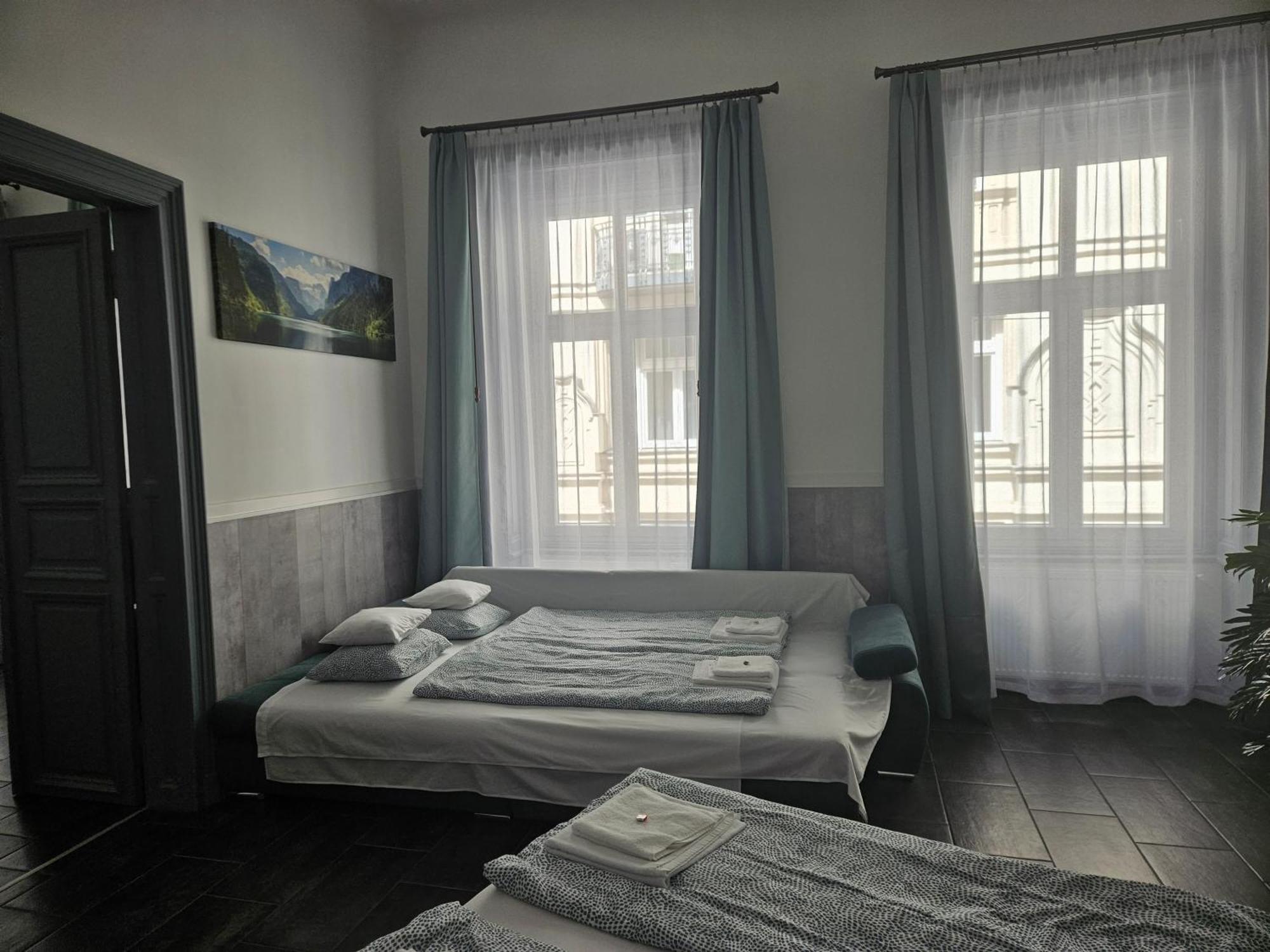 D3 Basilica Luxury Spacious Free Parking For 1 Car Будапеща Екстериор снимка
